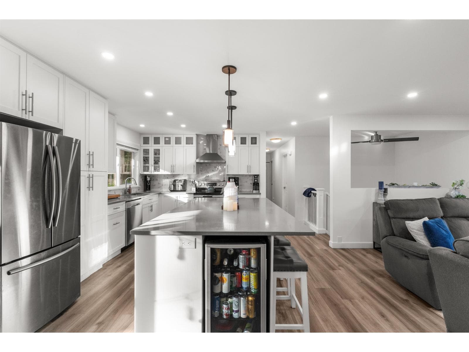 20754 39A AVENUE photo 5