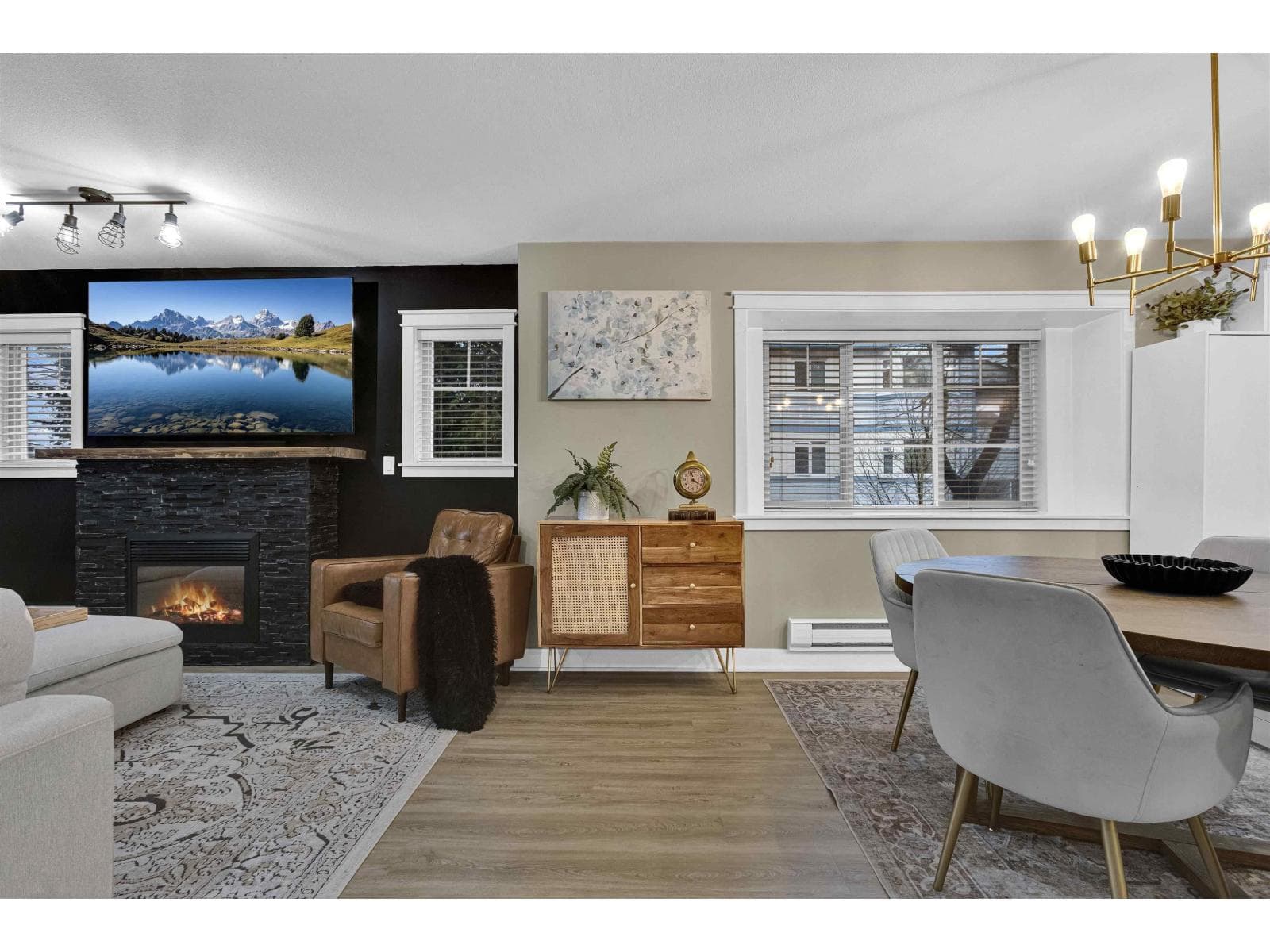 101 13368 72 AVENUE photo 4