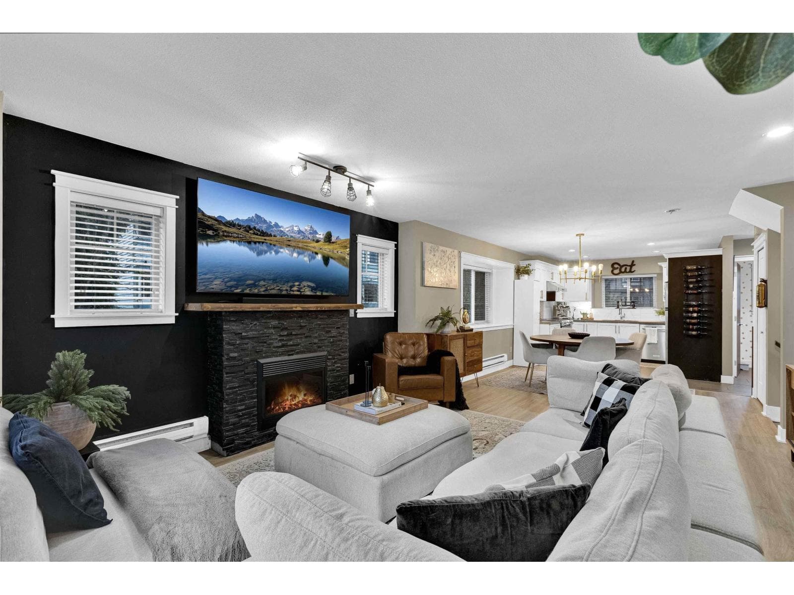 3 bed 3 bath single family at 101 13368 72 AVENUE — $748,800