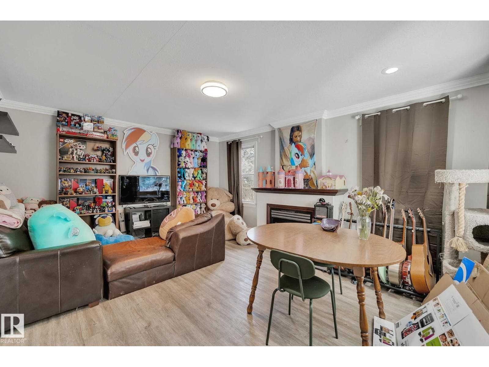 12235 104 ST NW photo 2