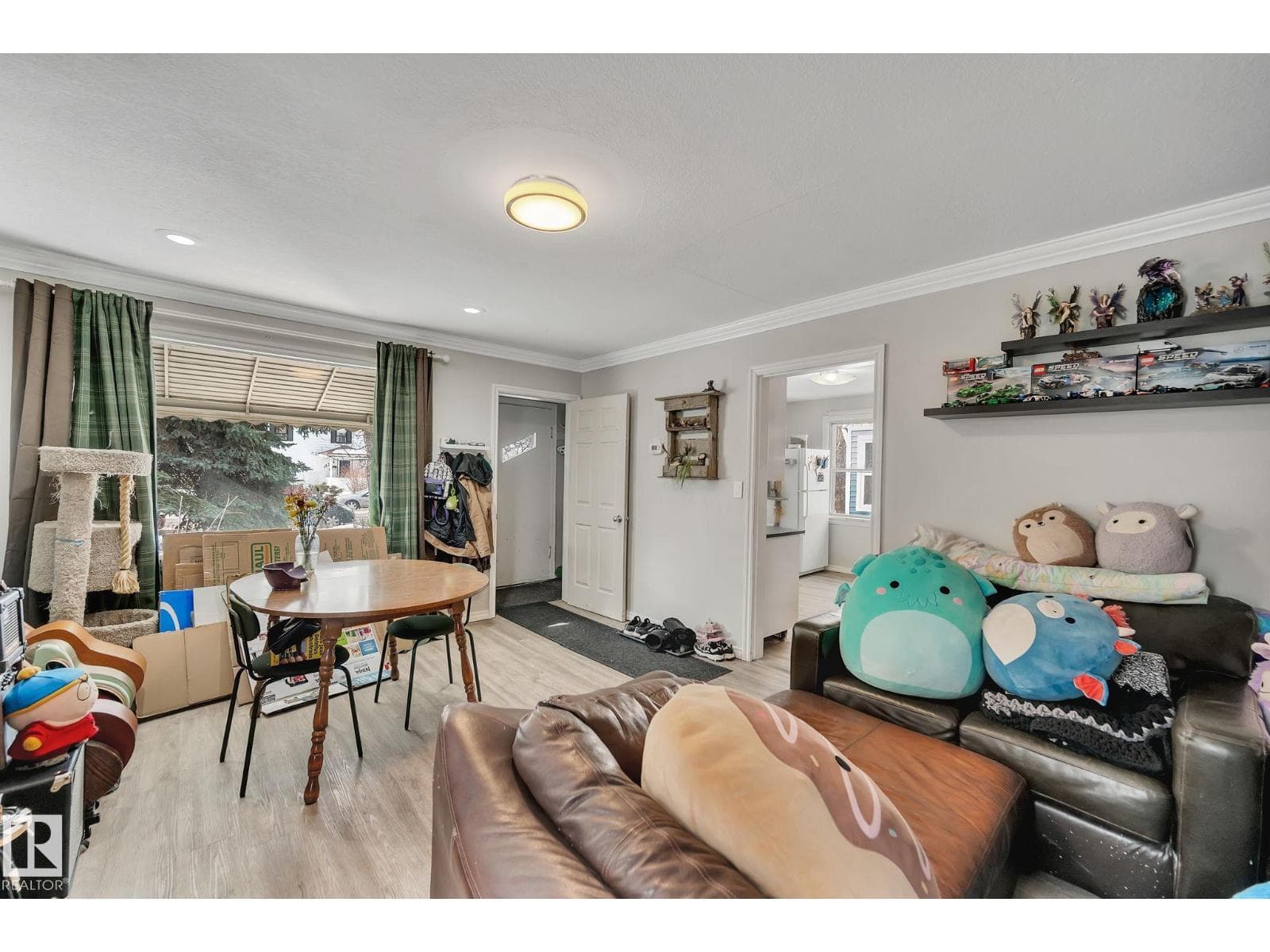 12235 104 ST NW photo 5