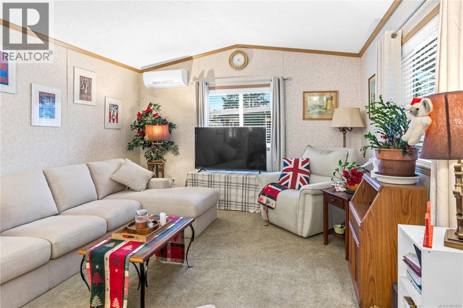 1 Honey Dr photo 2