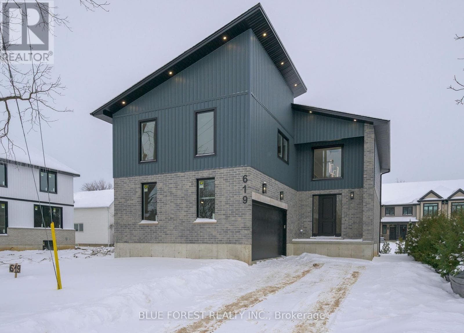 4 bed 4 bath single family at 619 LIONS PARK DRIVE — $879,900