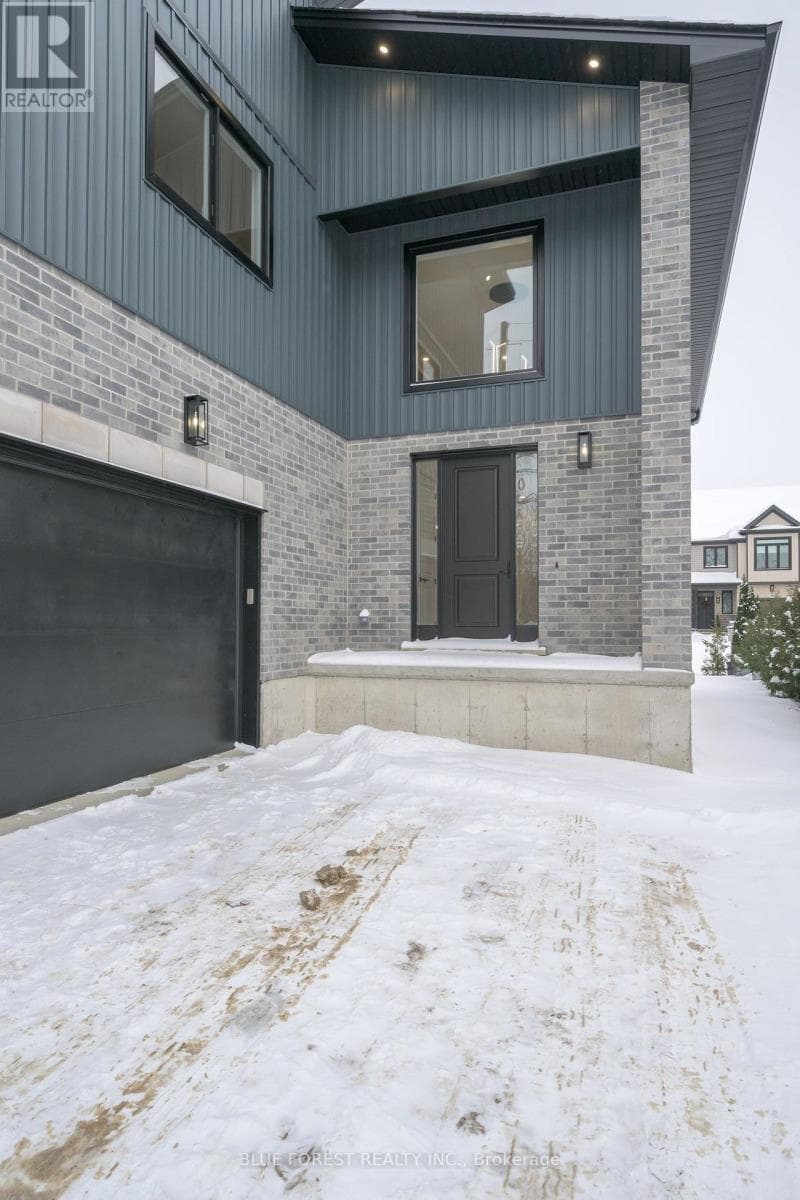 619 LIONS PARK DRIVE photo 2