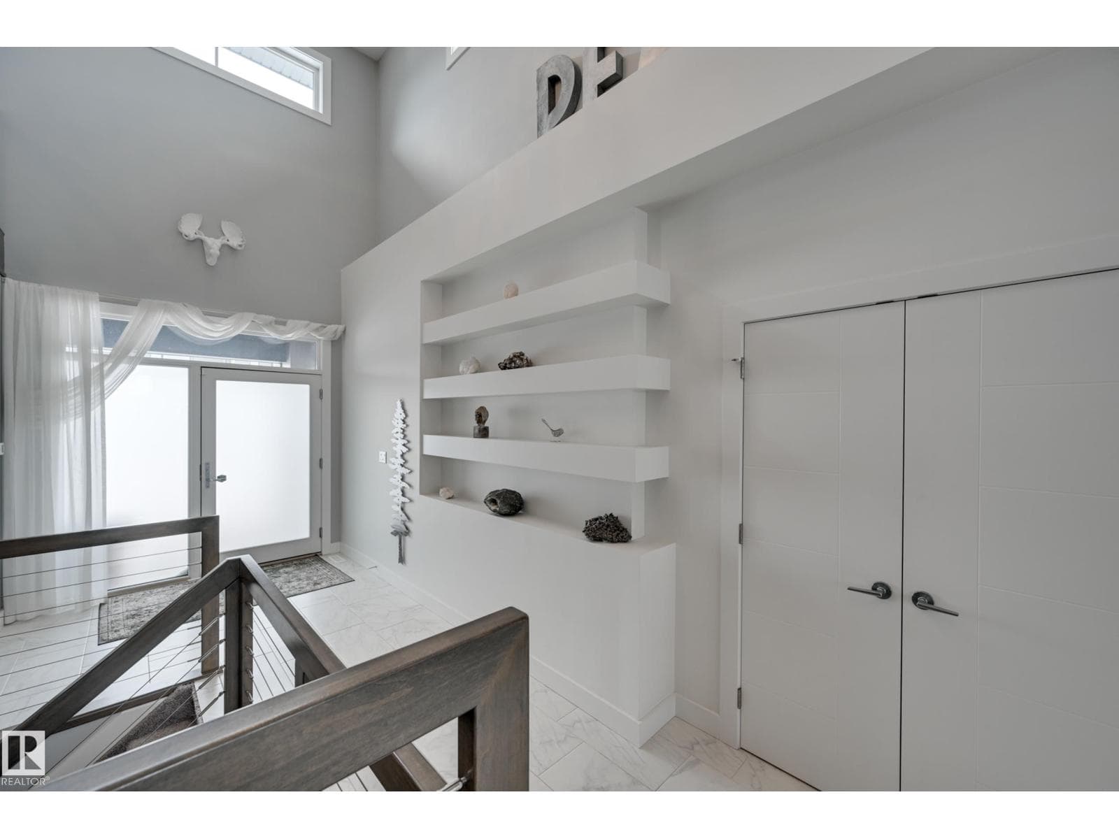 1311 HAINSTOCK WY SW — photo 4