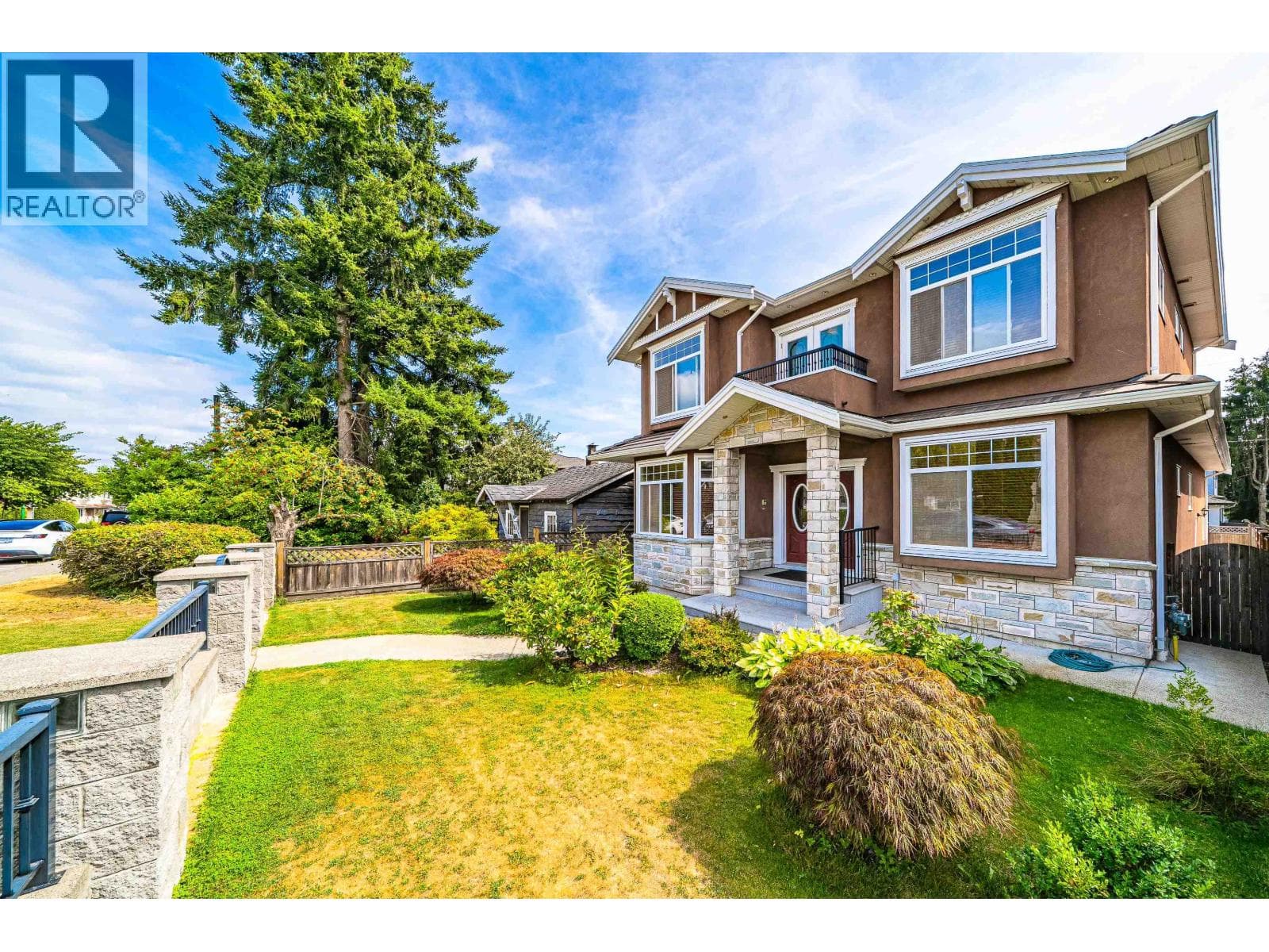 3968 SPRUCE STREET photo 4