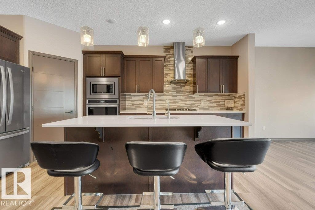 820 177 ST SW photo 5