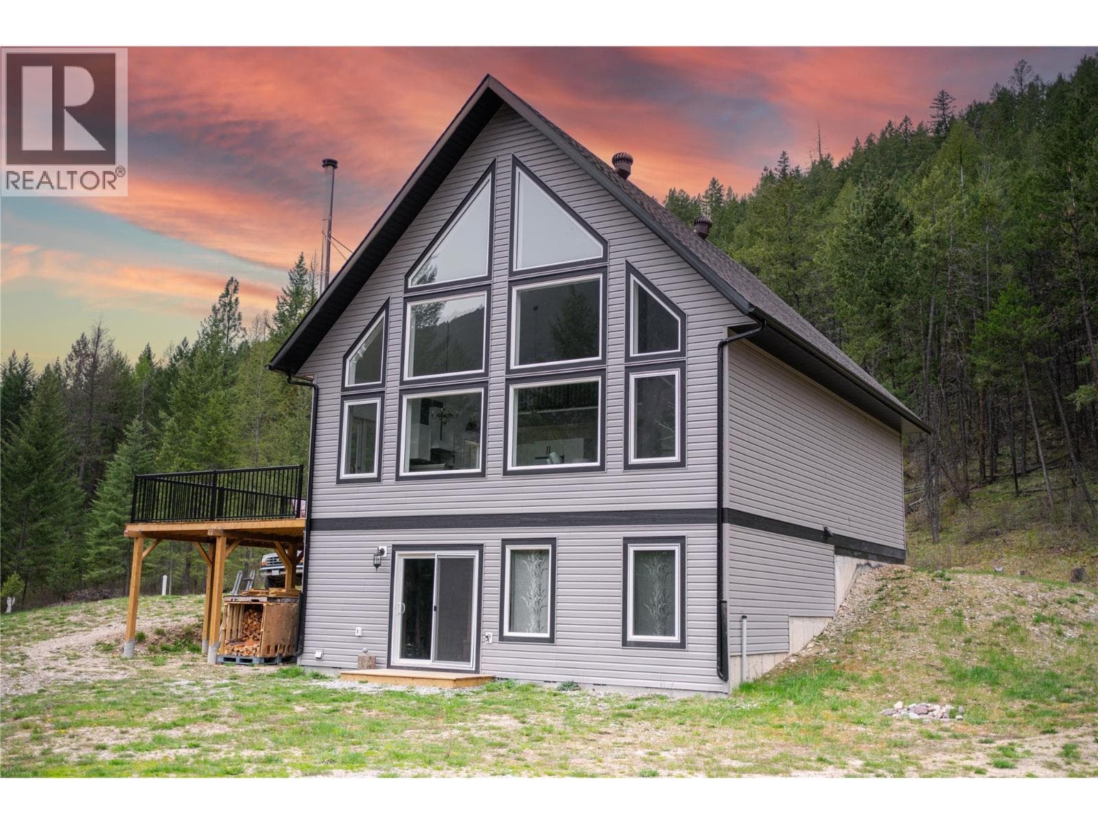 2 bed 1 bath single family at 4165 93 Highway — $989,000