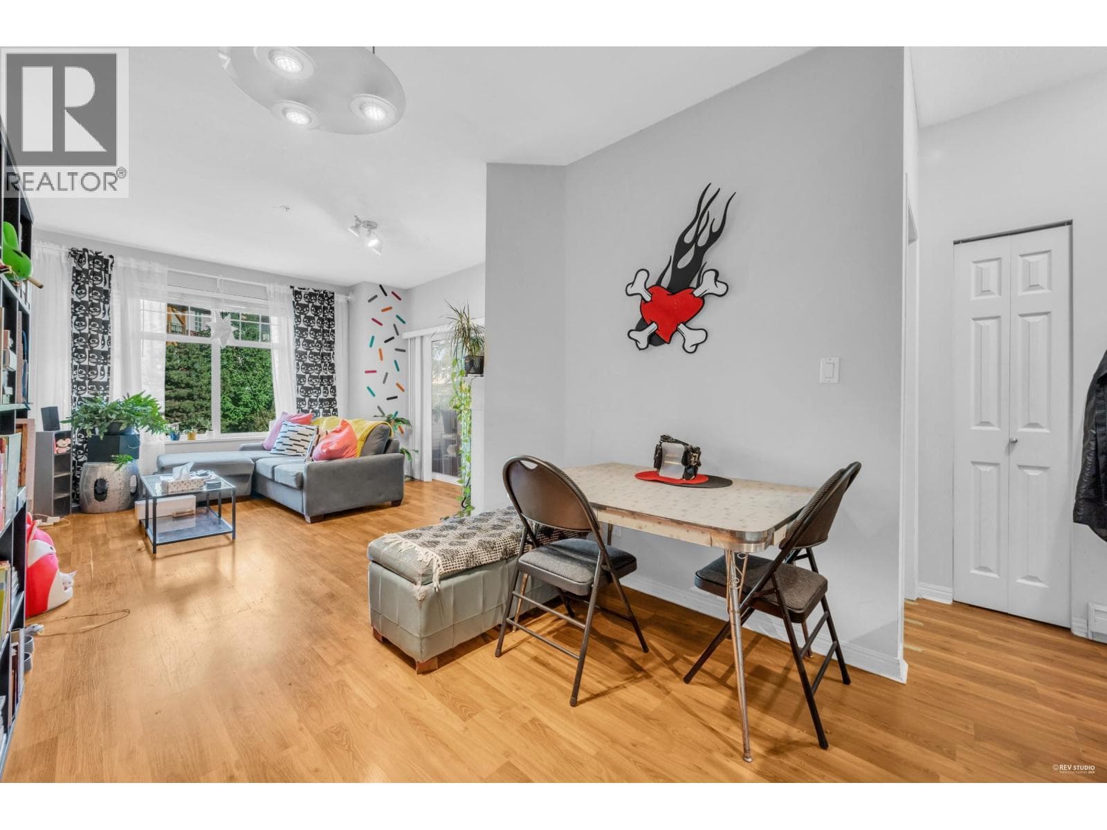 2 bed 2 bath single family at 213 83 STAR CRESCENT — $558,800