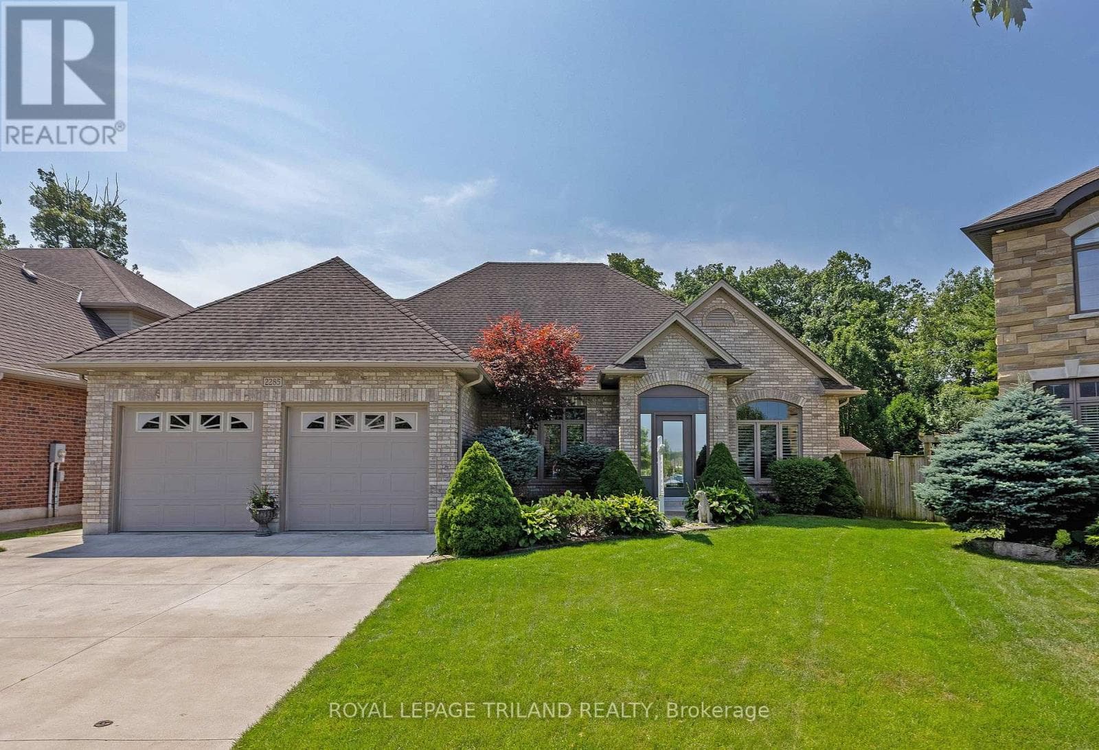2285 LILAC AVENUE photo 2