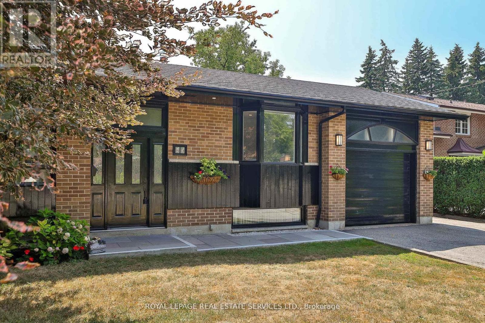 45 DOONAREE DRIVE photo 2