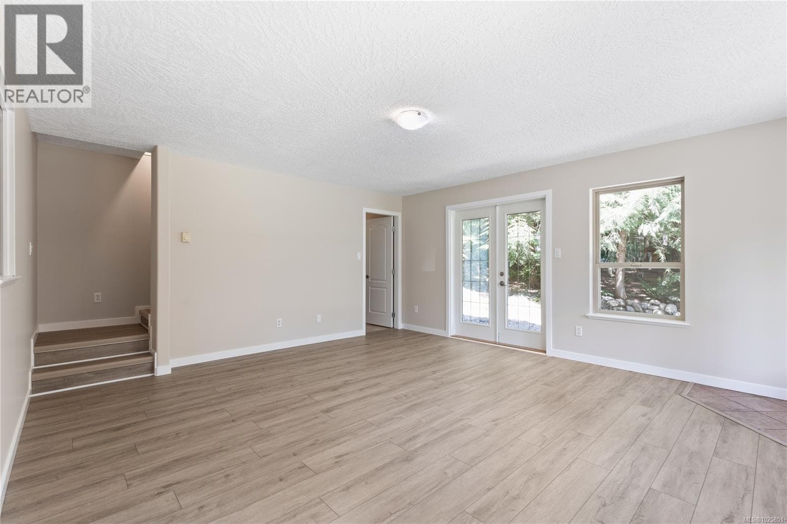 1785 Dunwurkin Way photo 5