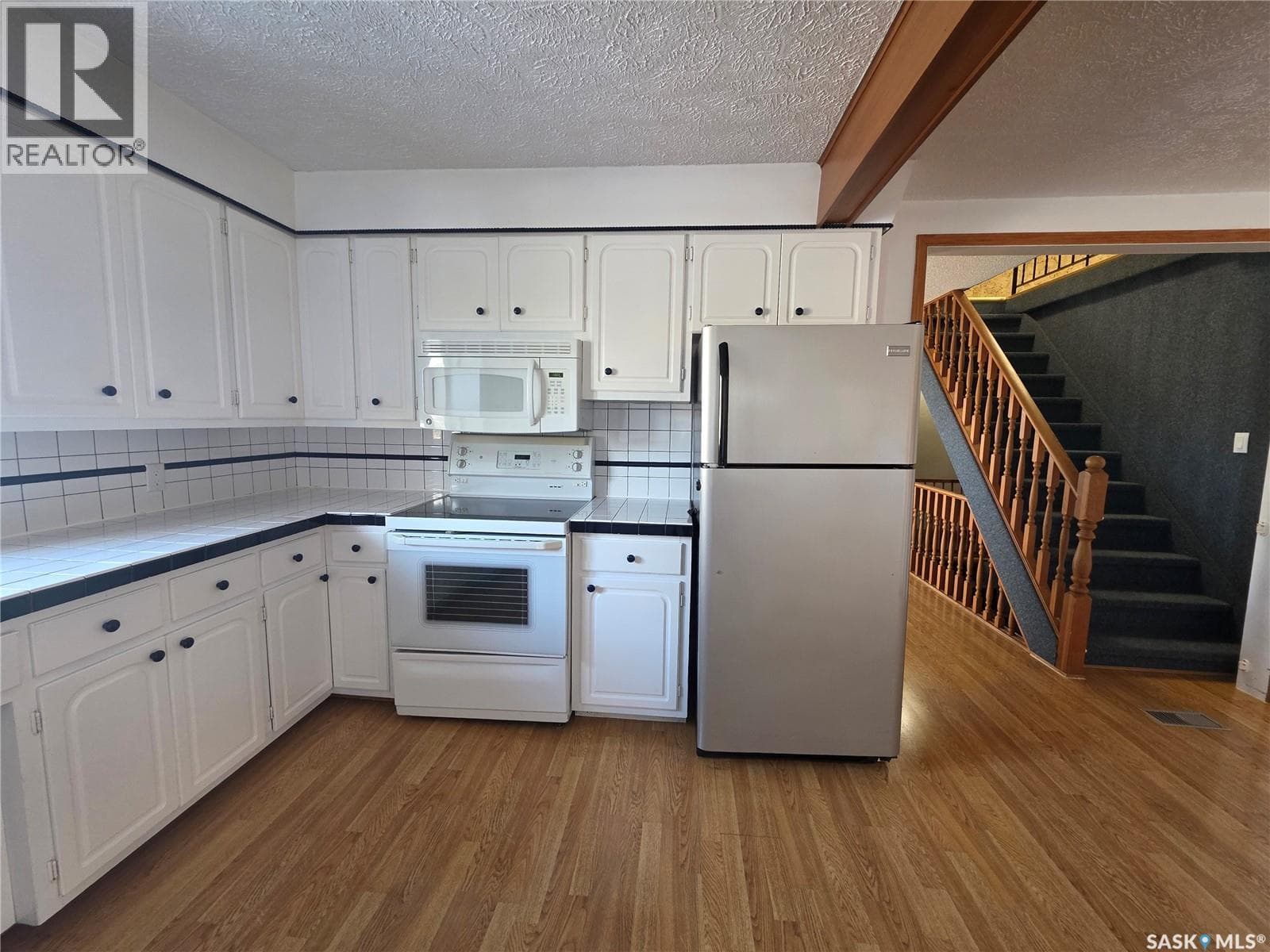 342 Tavistock AVENUE — photo 5