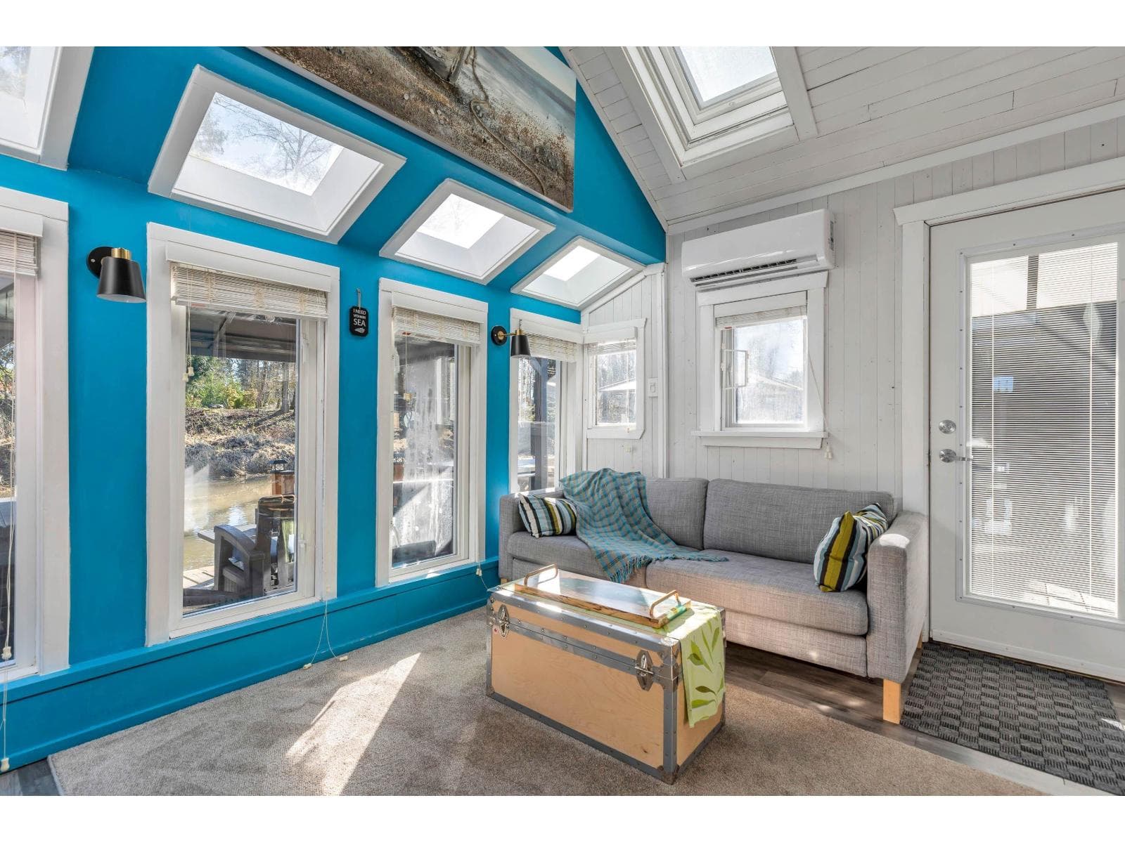 16 20837 LOUIE CRESCENT photo 4