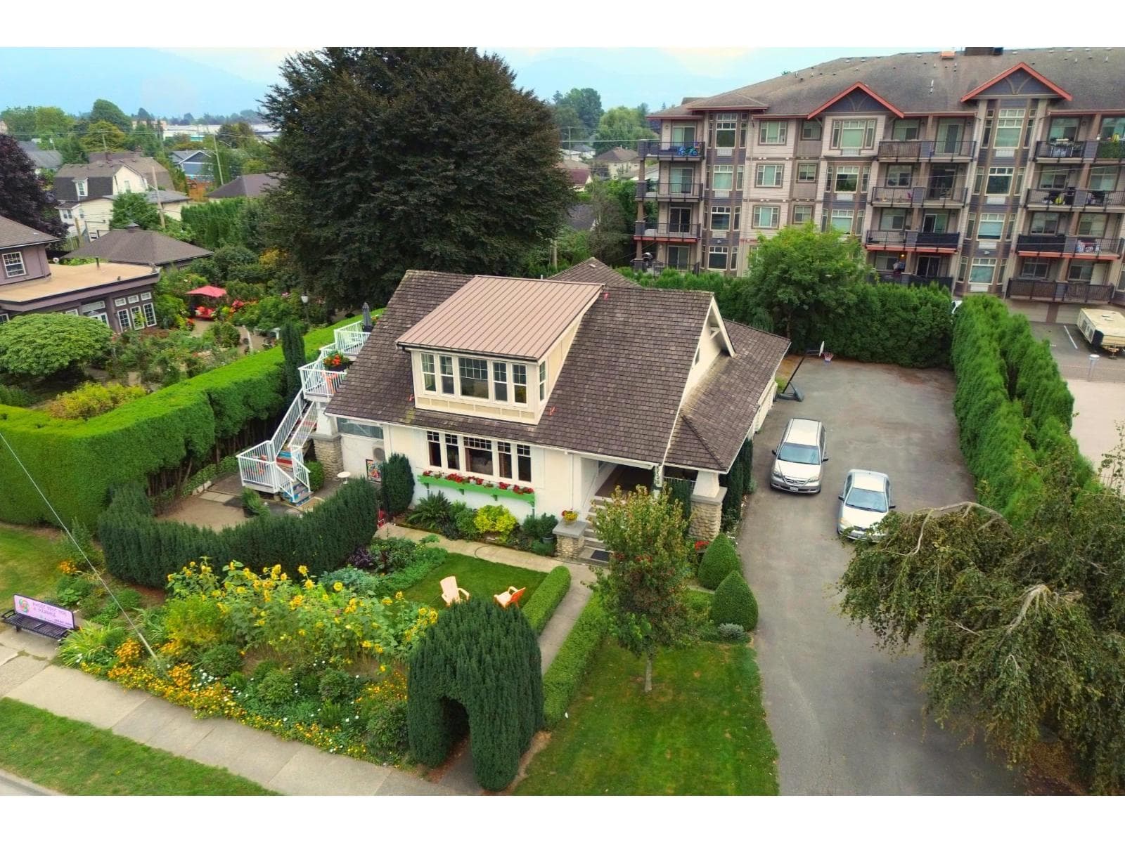 2 bed 3 bath single family at 46028 FIRST AVENUE, Chilliwack Downtown — $1,249,000