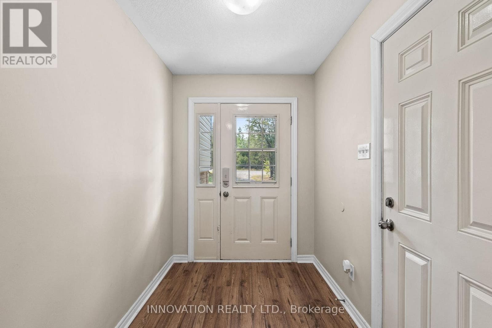 845 PINERY ROAD photo 4
