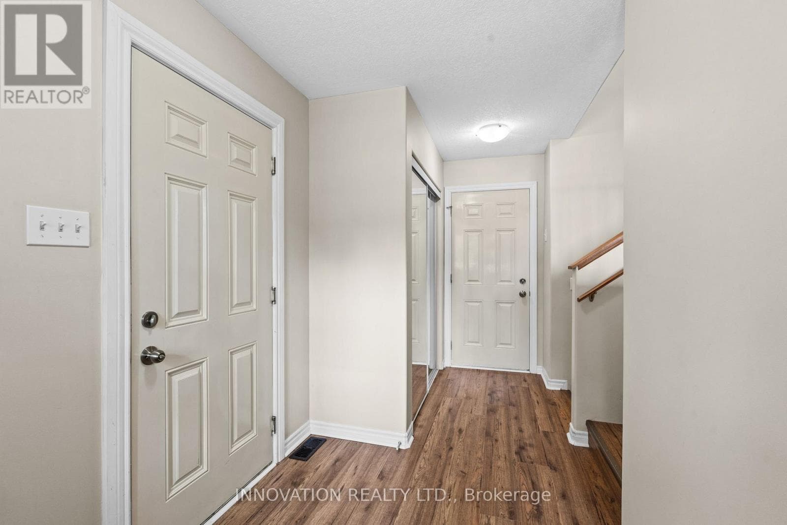 845 PINERY ROAD photo 5