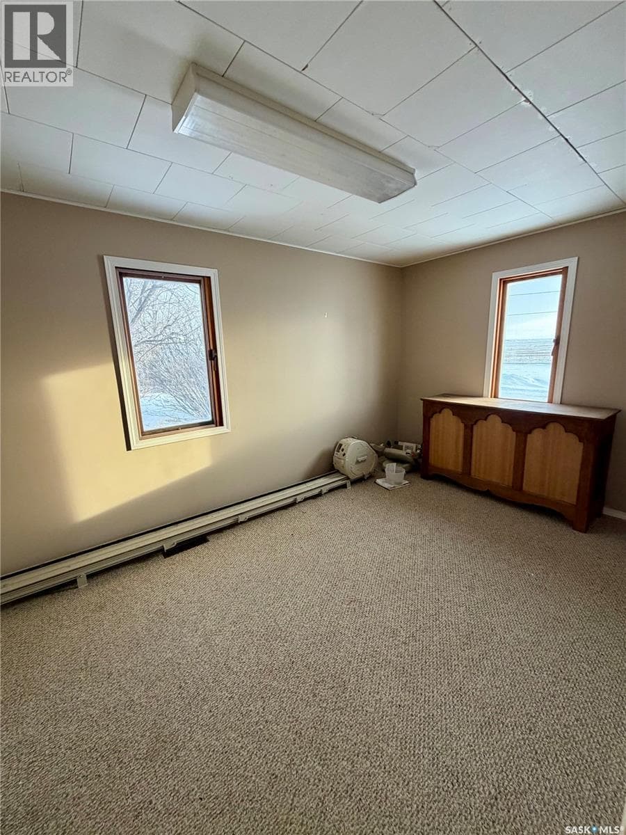 505 Railway AVENUE — photo 3
