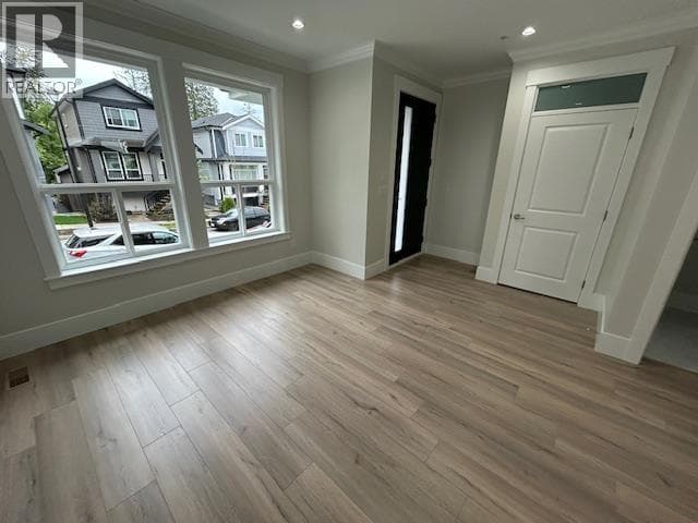 24307 101A AVENUE photo 2