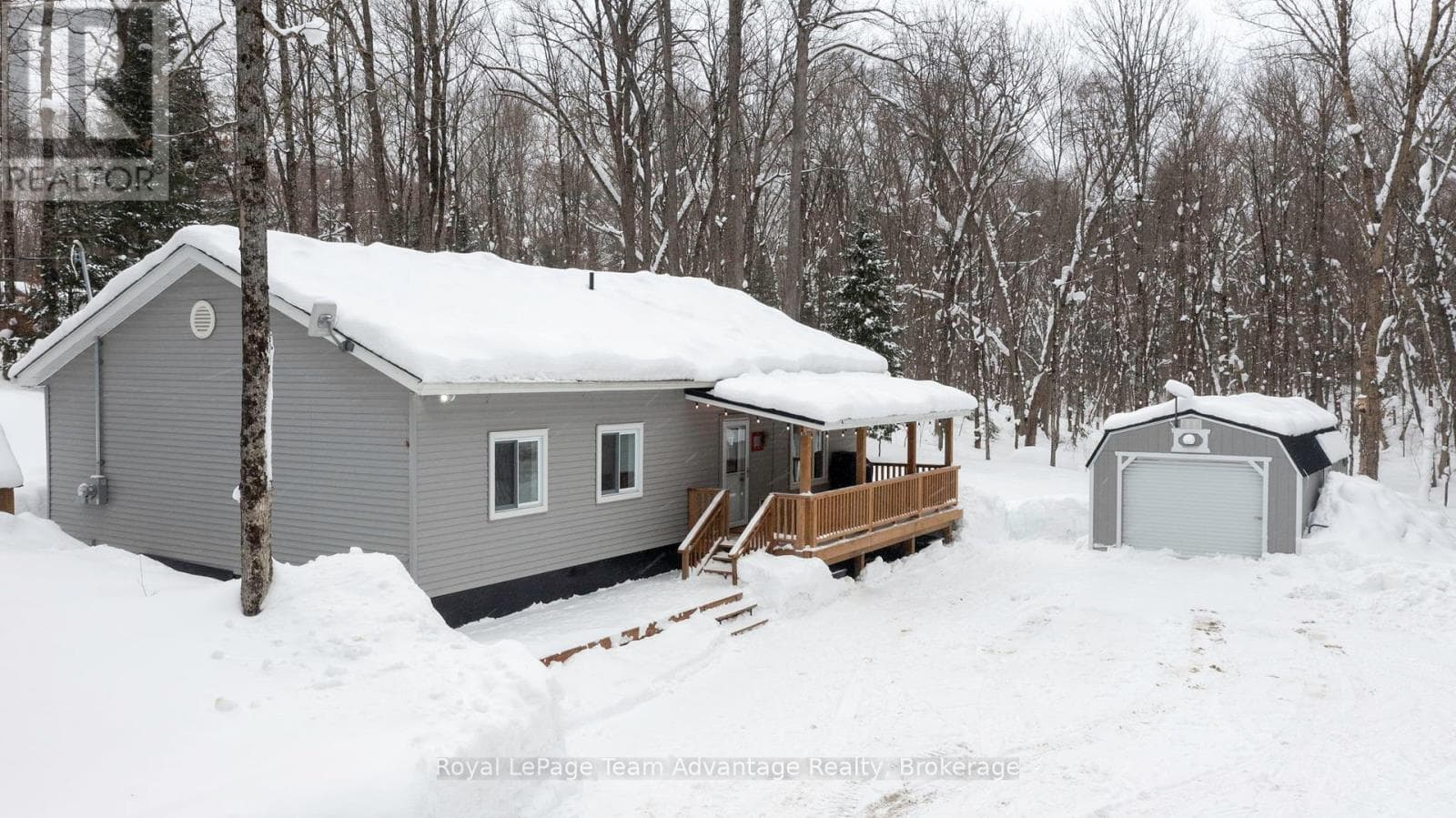 264 ALMAGUIN DRIVE photo 2