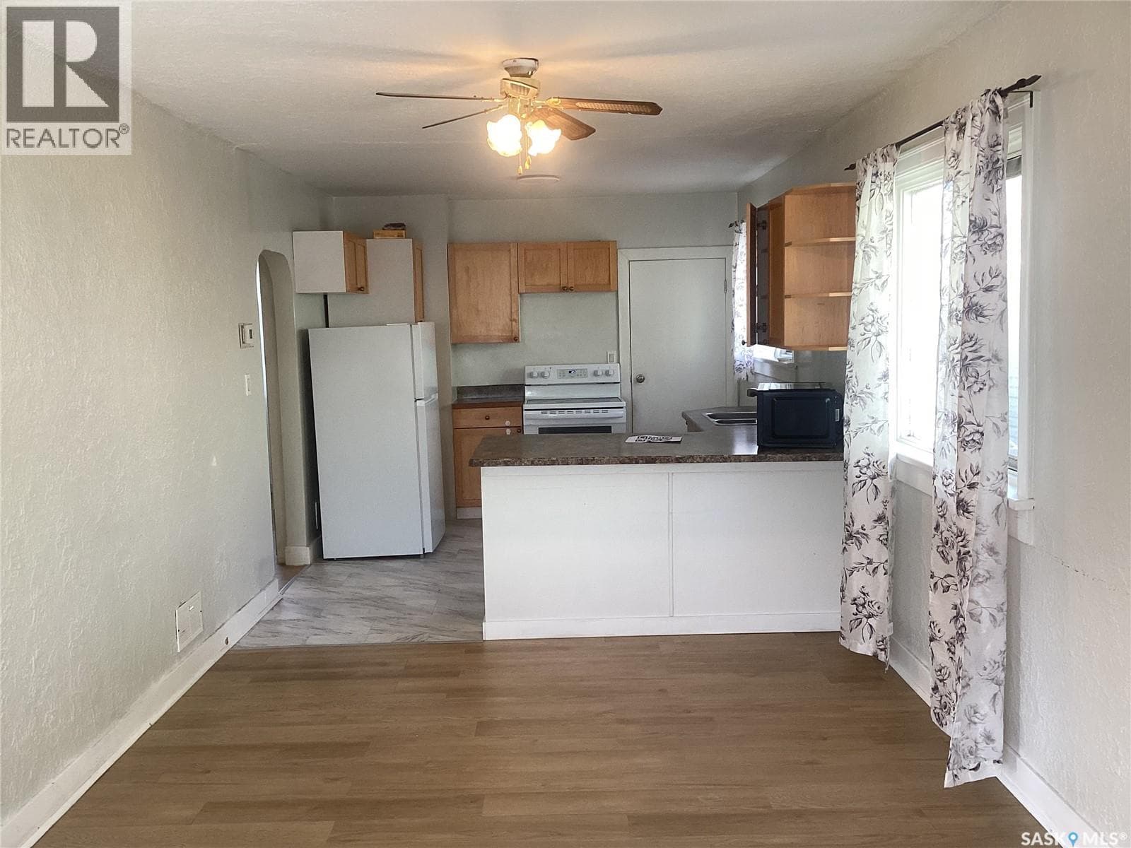 1164 Argyle STREET — photo 3