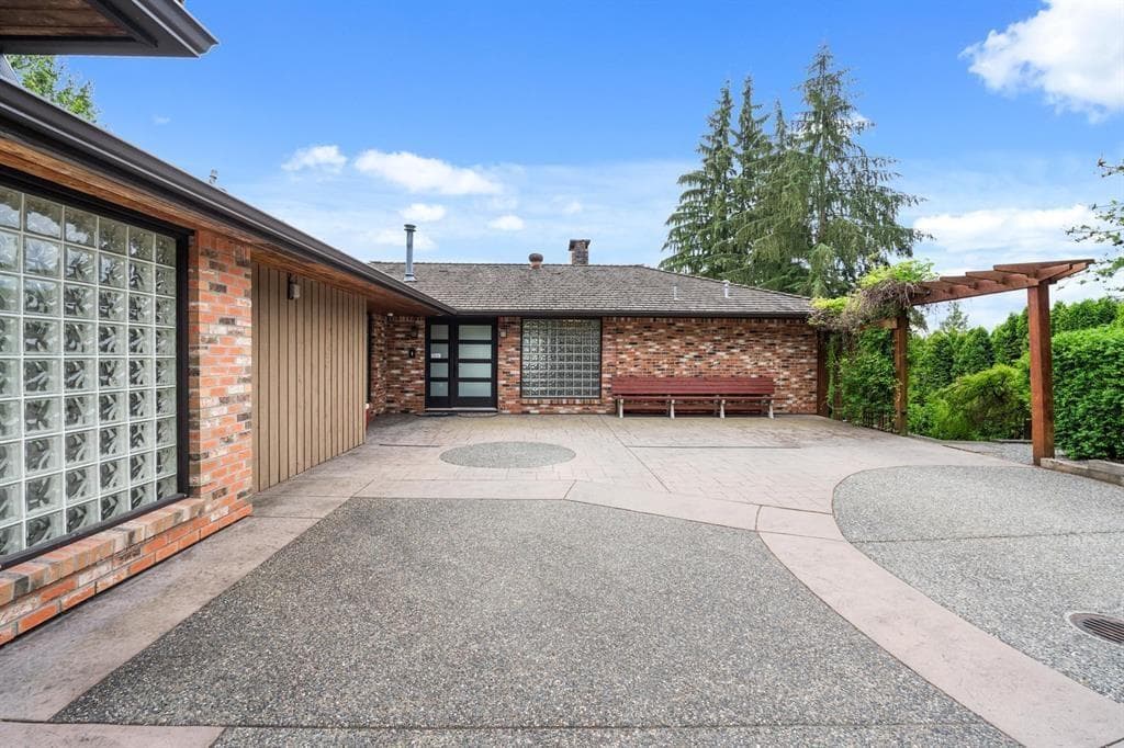 14534 LOMBARD PLACE photo 3