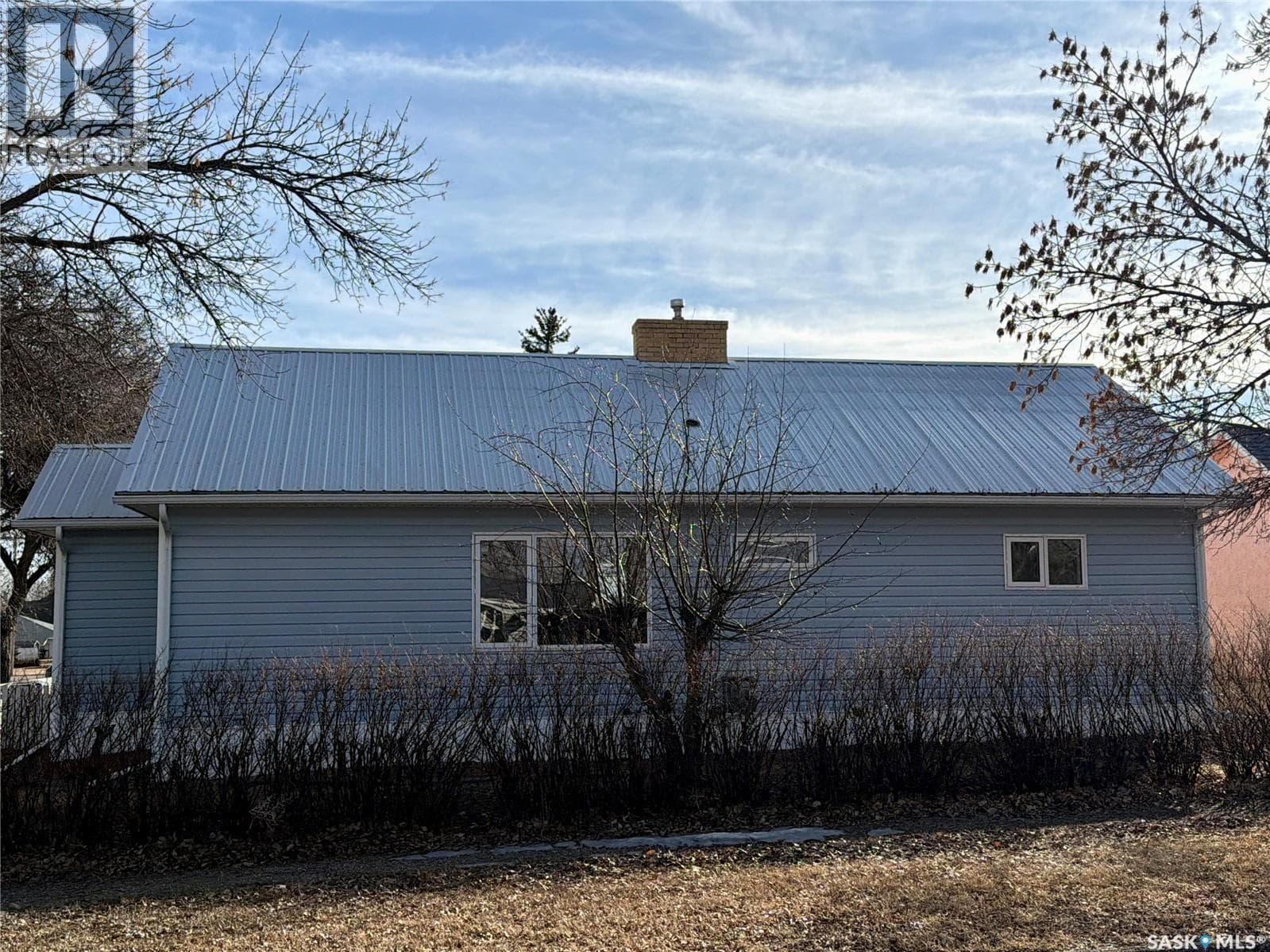 133 Railway AVENUE — photo 2