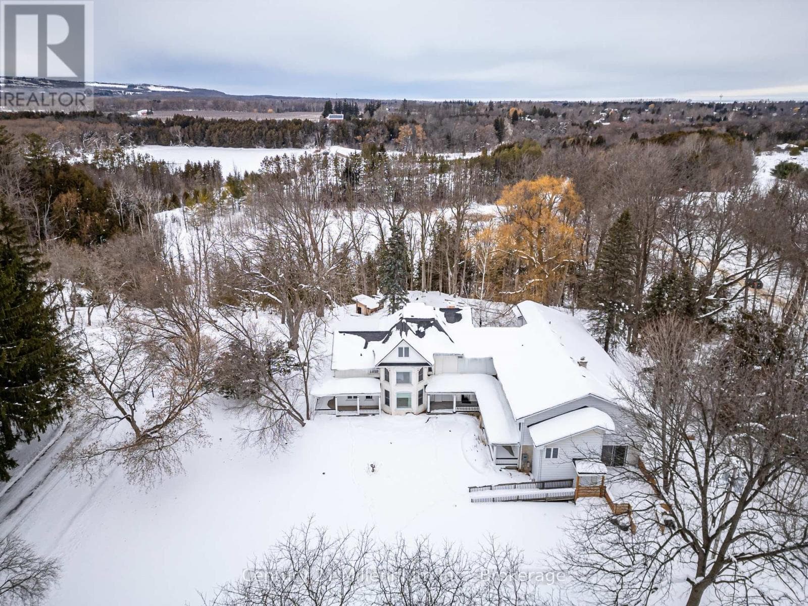 788277 BEAVER VALLEY ROAD photo 3