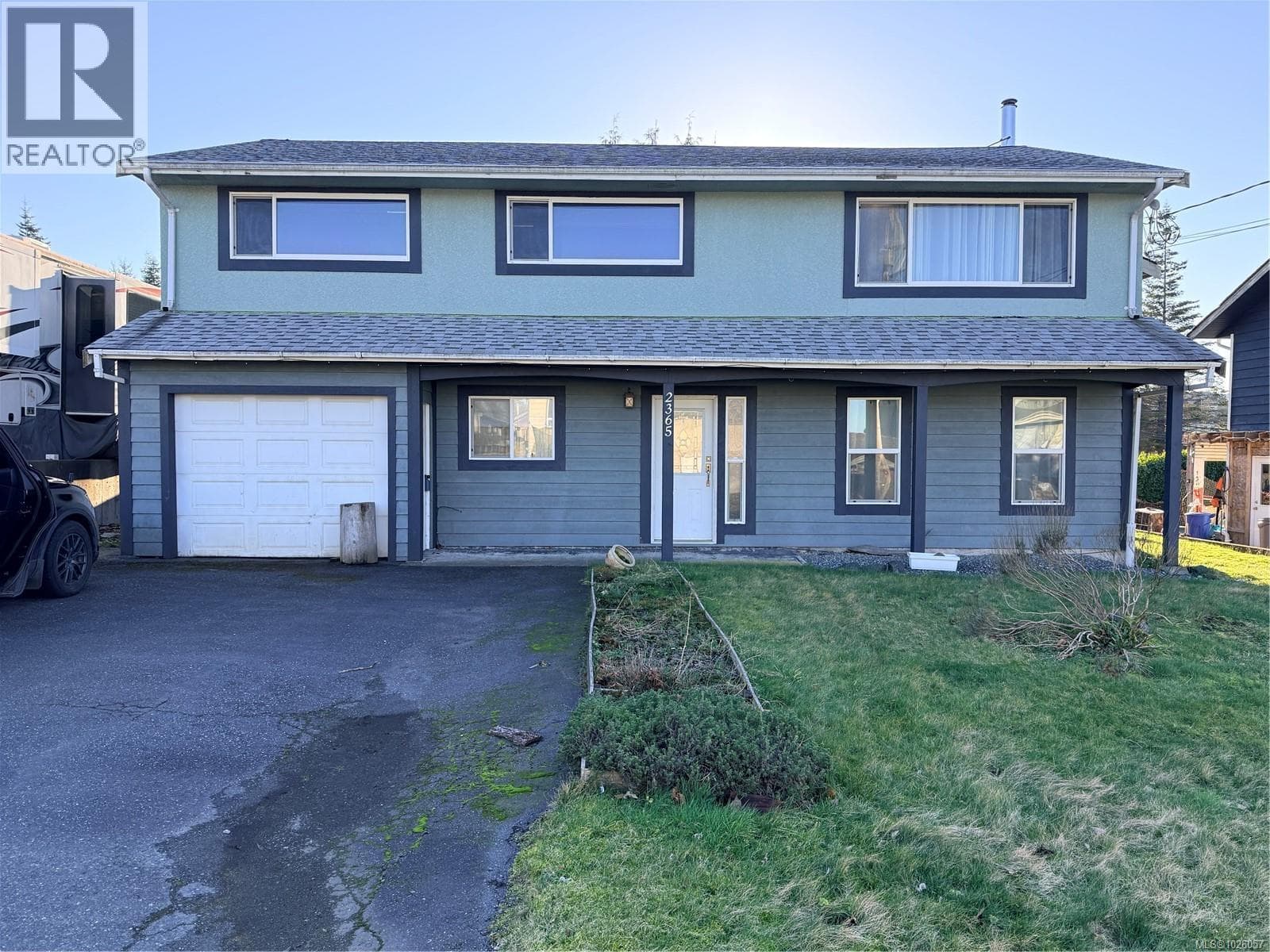 4 bed 2 bath single family at 2365 Catala Pl — $449,000