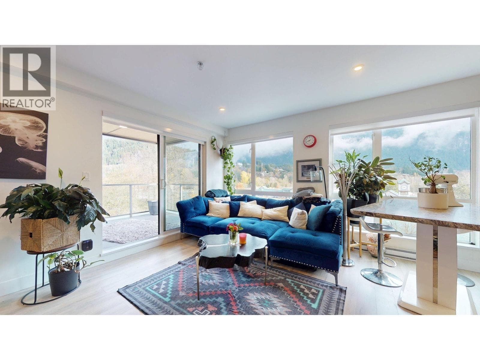 1 bed 1 bath single family at 604 38362 BUCKLEY AVENUE — $635,000