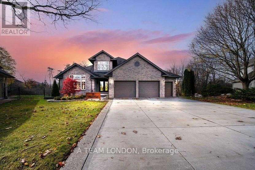 3 bed 4 bath single family at 15 BAYSIDE COURT — $999,900