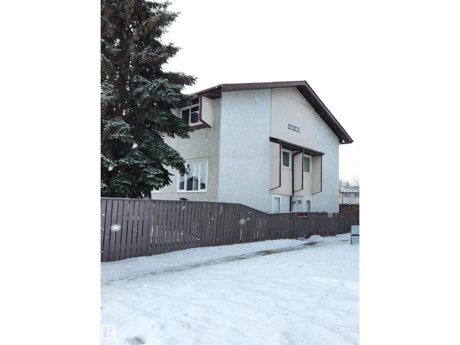 #6 14320 80 ST NW photo 3