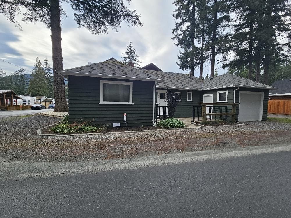 2 bed 1 bath single family at 389 ALDER ST STREET, Cultus Lake North — $724,900