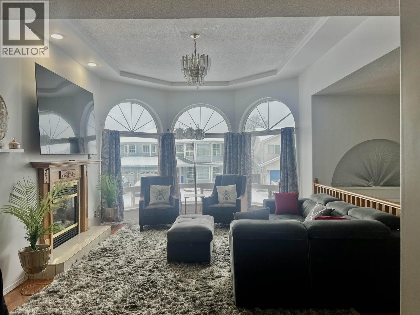 44 STICKNEY STREET photo 5