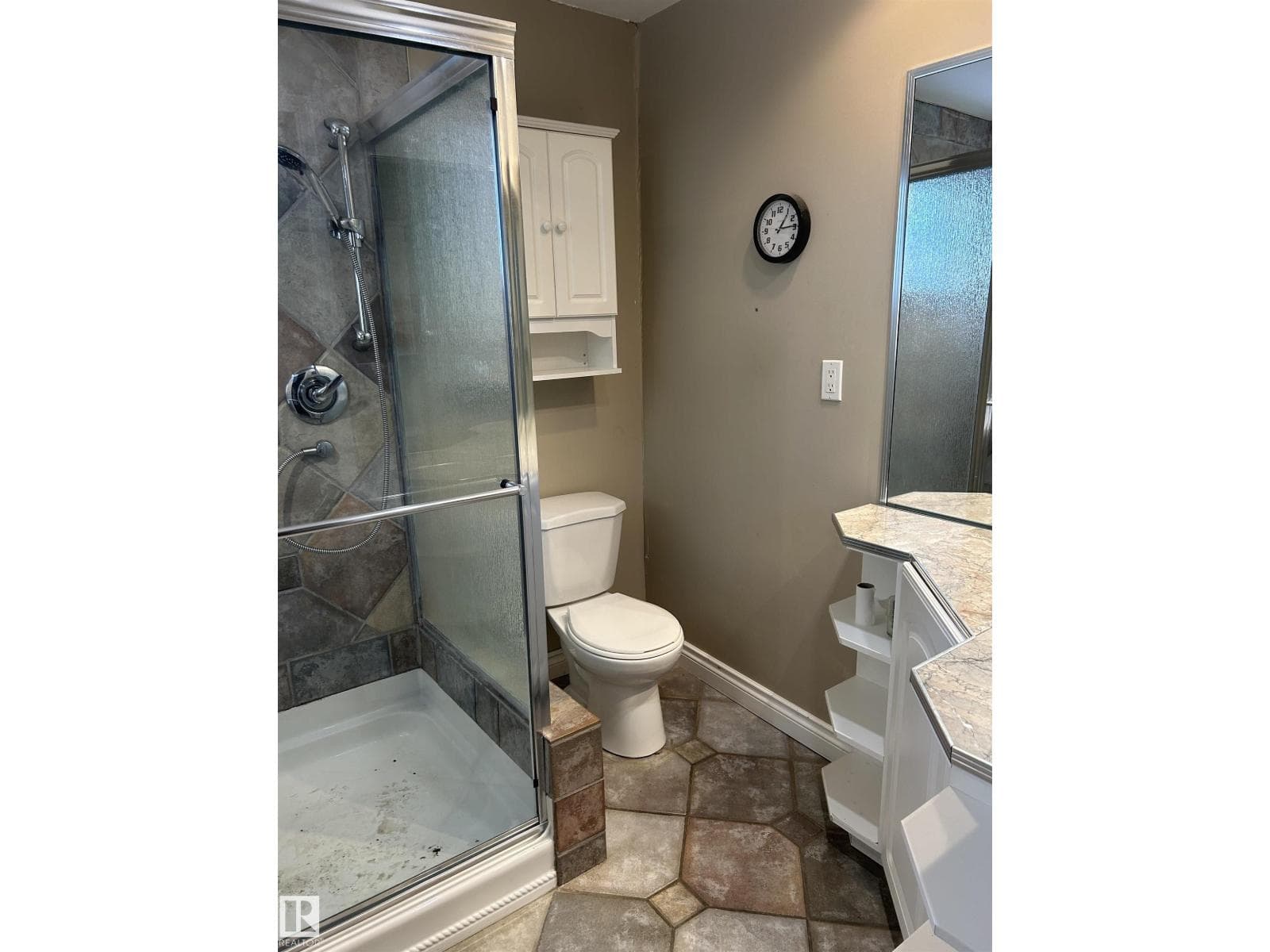 11243 125 Street NW photo 11