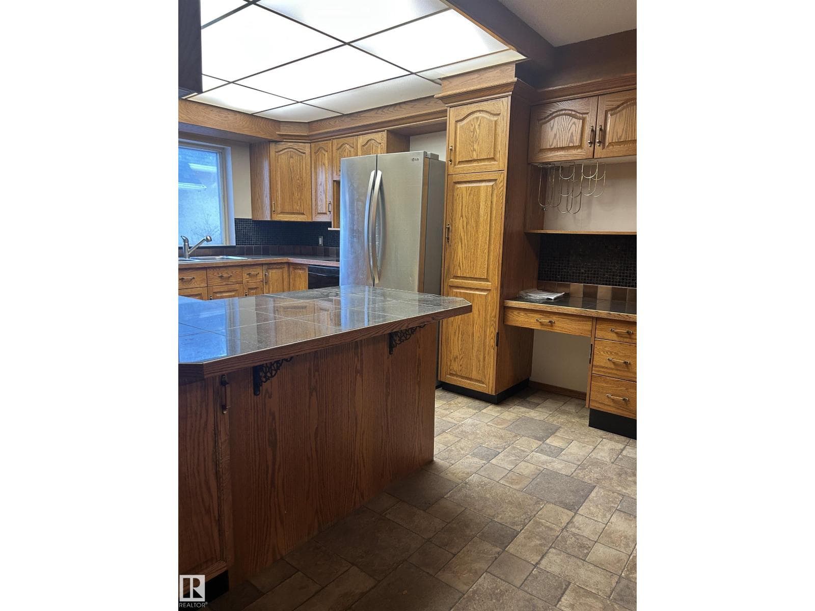 11243 125 Street NW photo 6