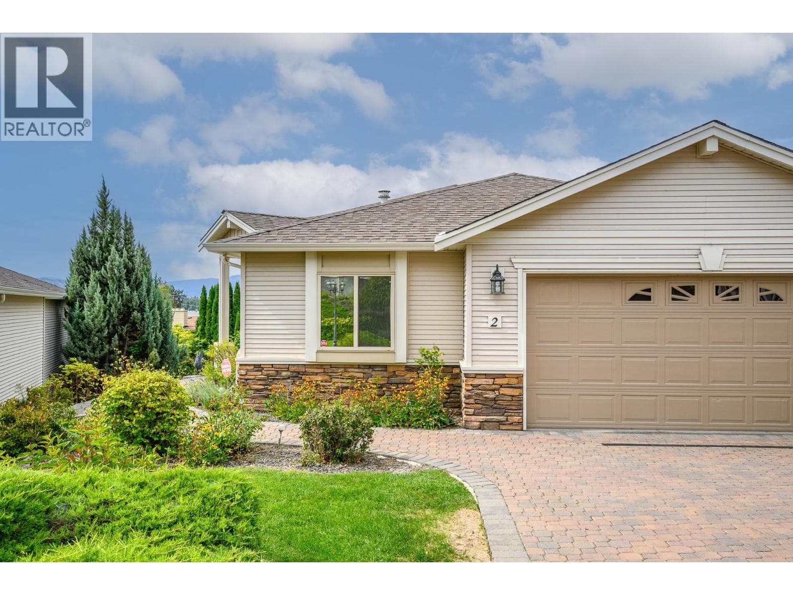 3 bed 3 bath recreational at 2100 Boucherie Road Unit# 2 — $875,000