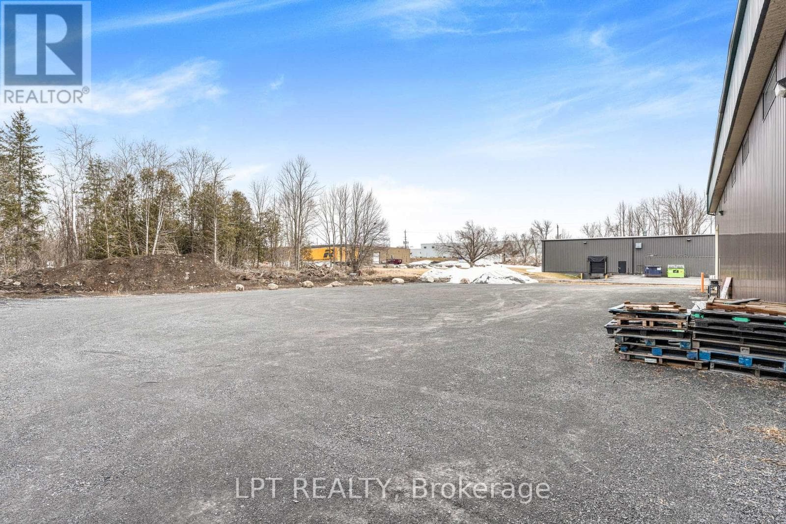 299 INDUSTRIAL BOULEVARD photo 4