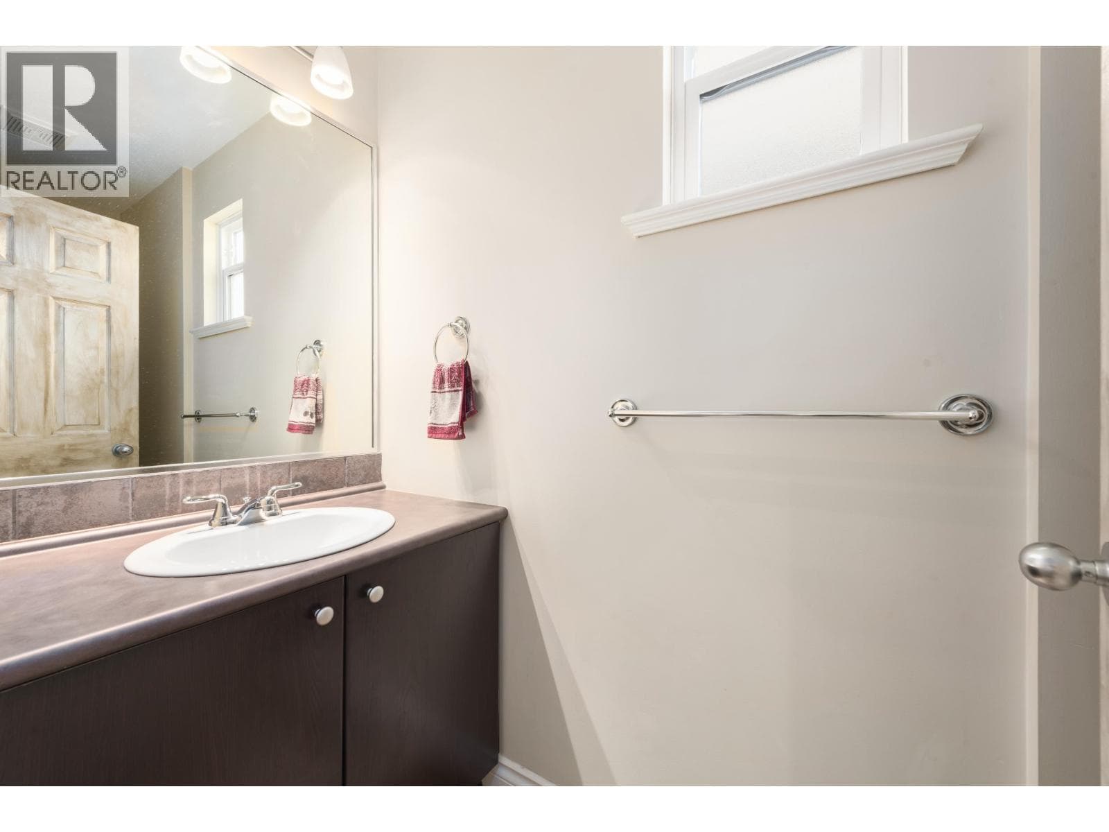 22106 LEMON AVENUE photo 5