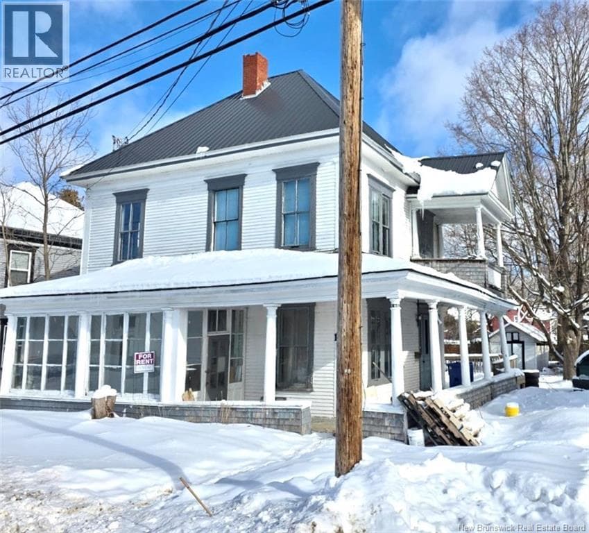126 Green Street photo 2