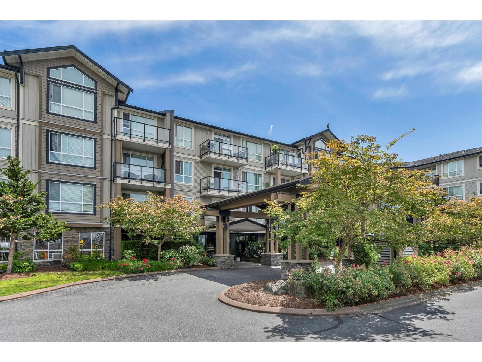 2 bed 2 bath single family at 316 32729 GARIBALDI DRIVE — $529,000