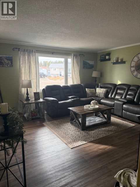 11510 Manning — photo 3