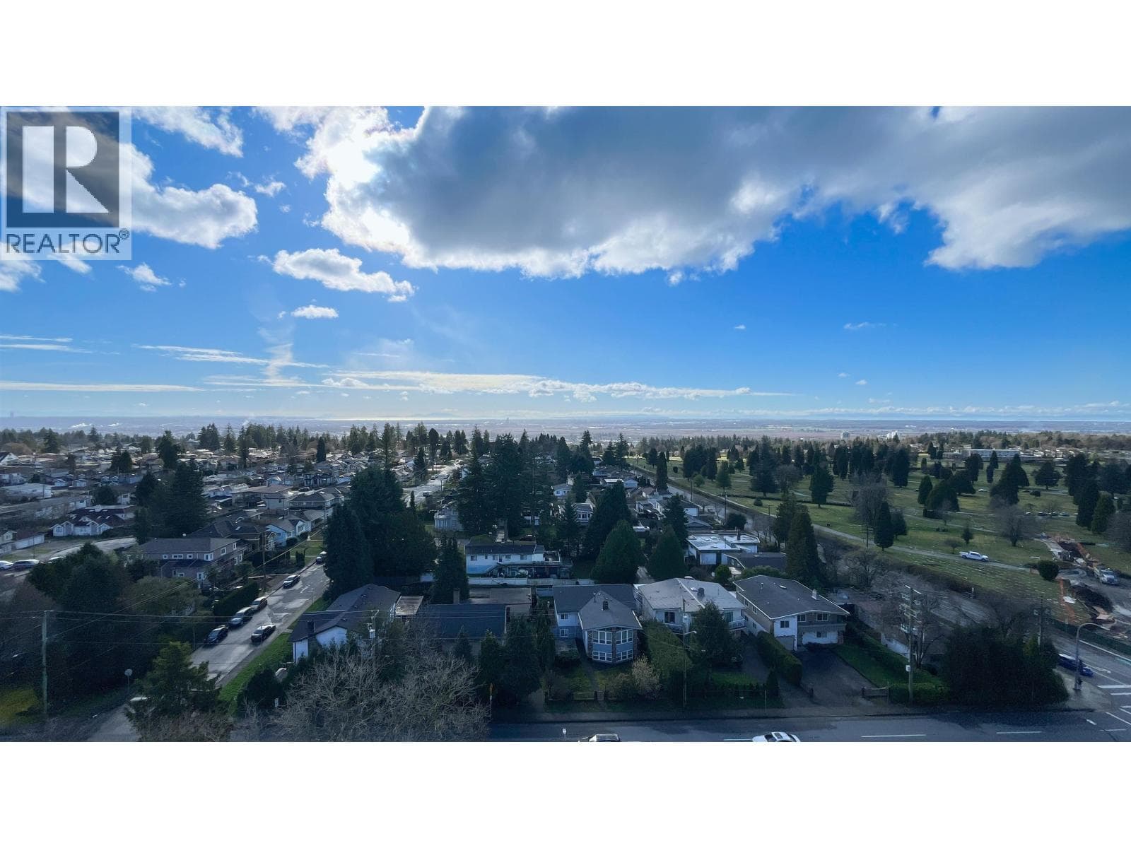 1406 6759 WILLINGDON AVENUE photo 3
