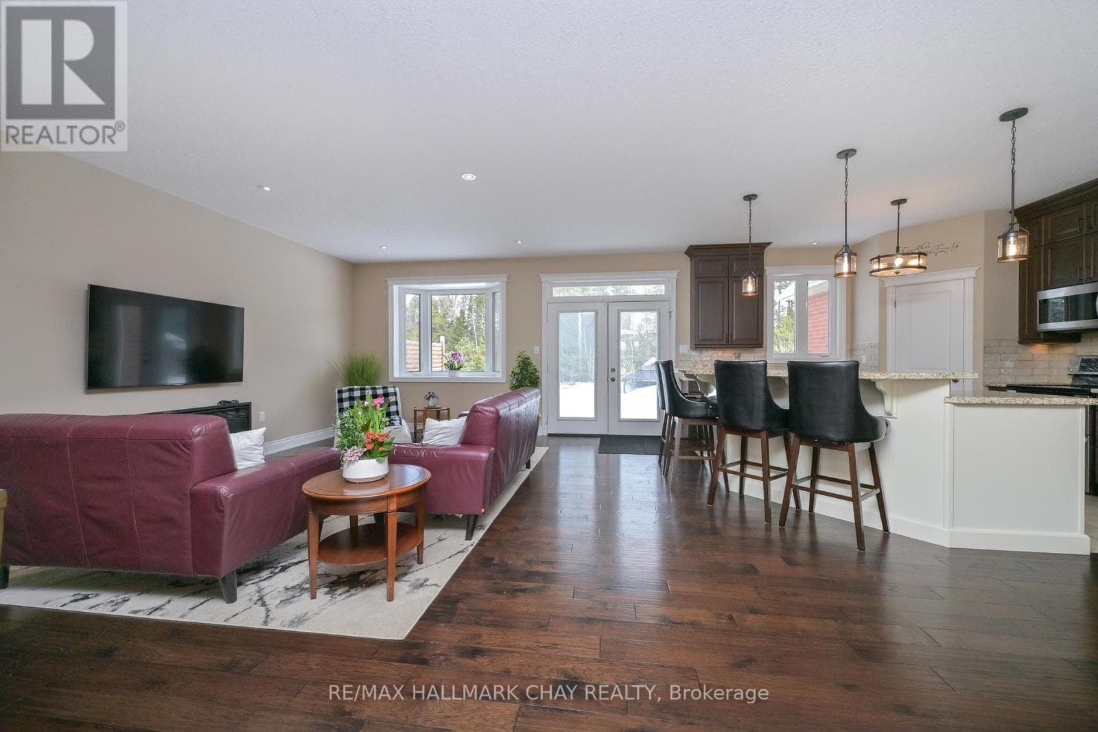 11 HARRY PARKER PLACE photo 5