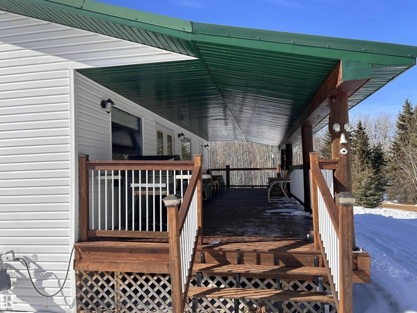 109 BROKEN PADDLE DR NW NW photo 3