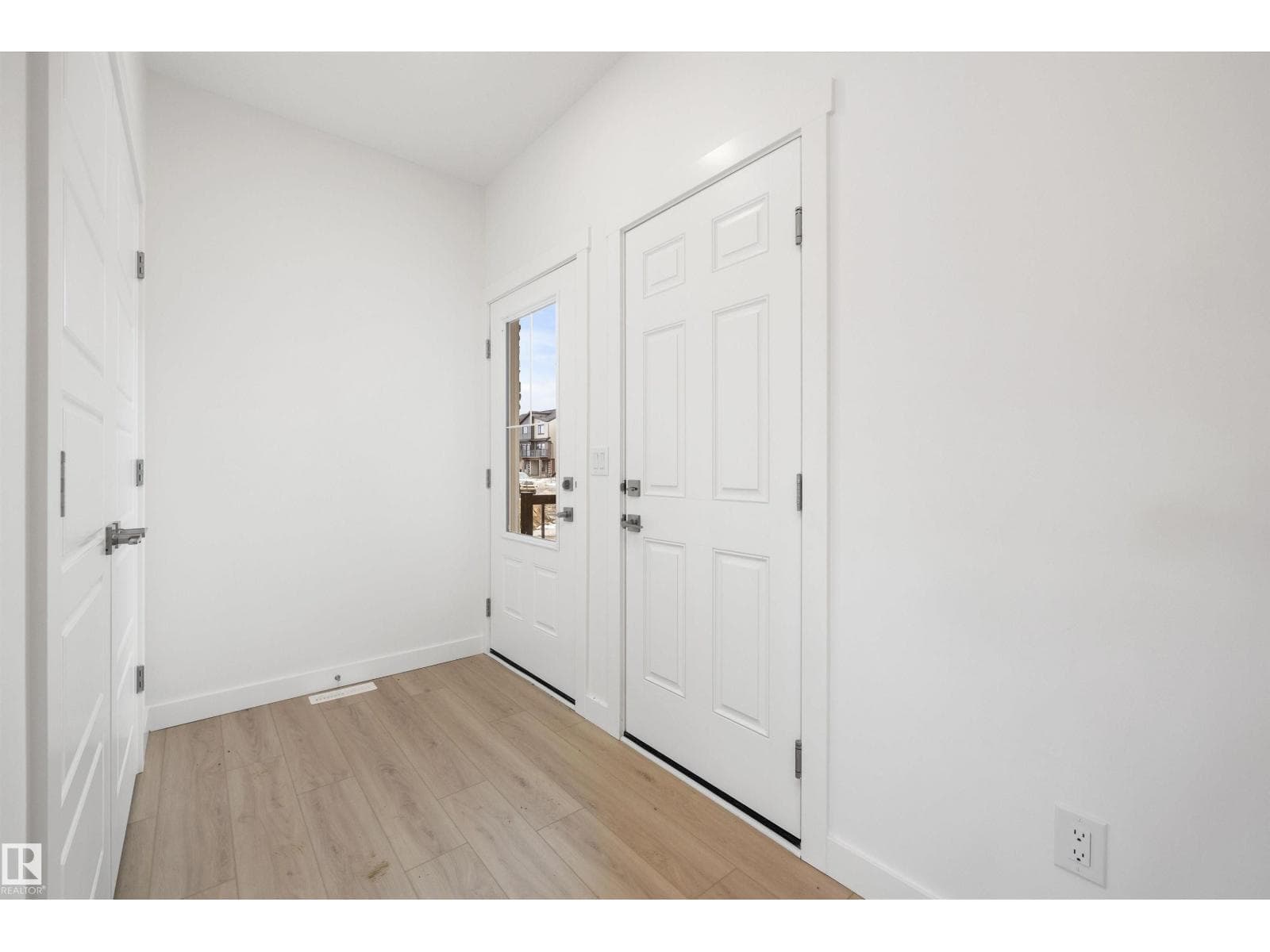 4178 Kinglet DR NW — photo 3