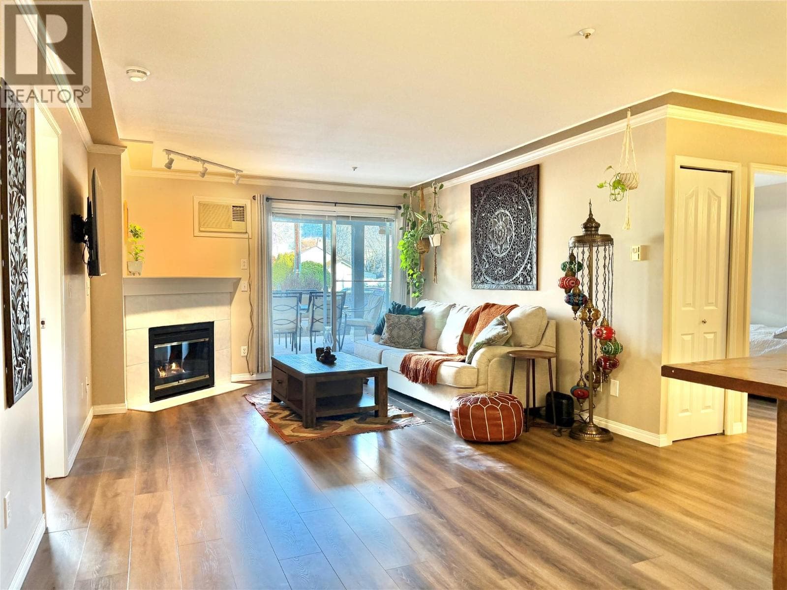 329 RIGSBY Street Unit# 110 photo 2
