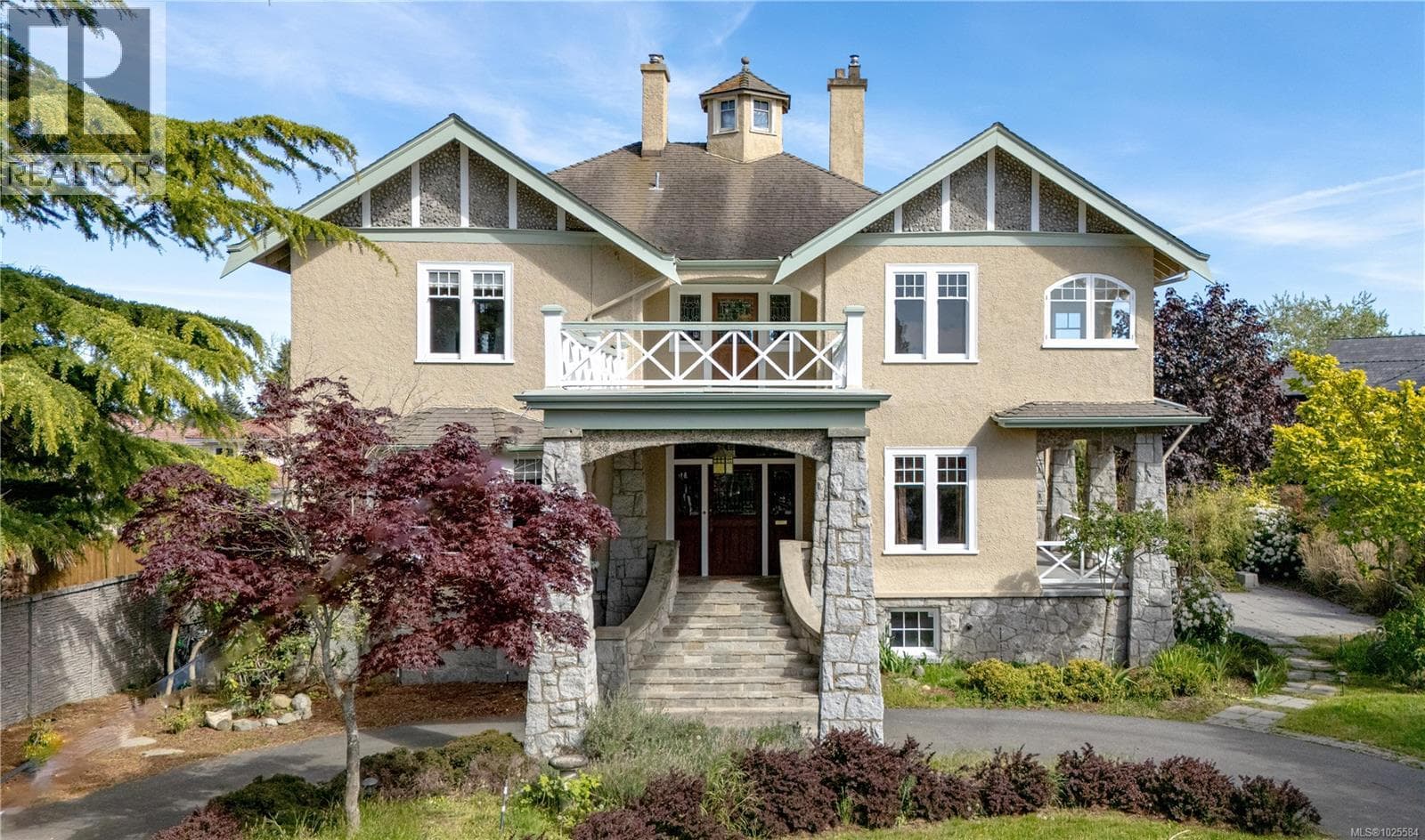 7 bed 5 bath single family at 4423 Tyndall Ave — $1,780,000