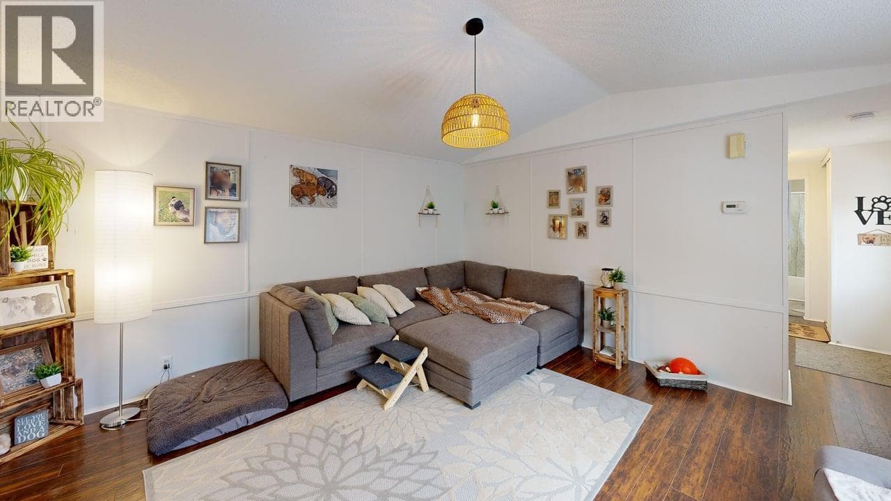 686 Almberg Road Unit# #44 photo 4