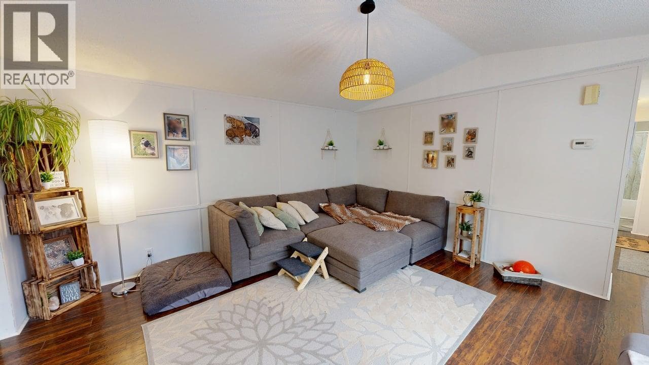 686 Almberg Road Unit# #44 photo 2